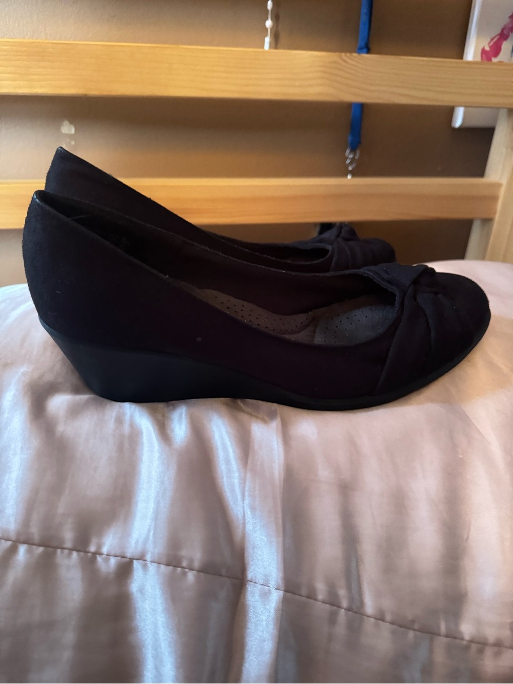 Y2K DefFlex Women's Black Wedge Pumps with Knot Detail